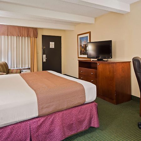 Best Western Montis Inn Saint Robert Eksteriør bilde
